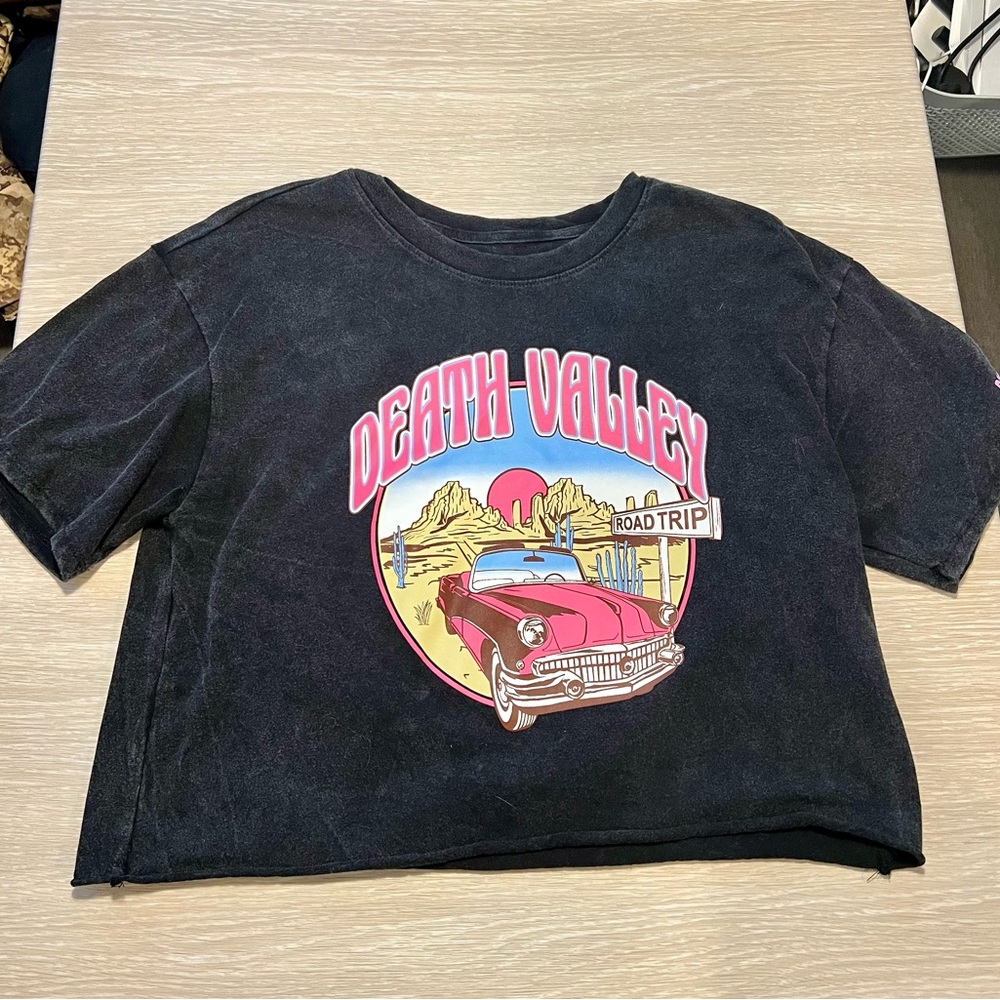 Death Valley Crop top shirt